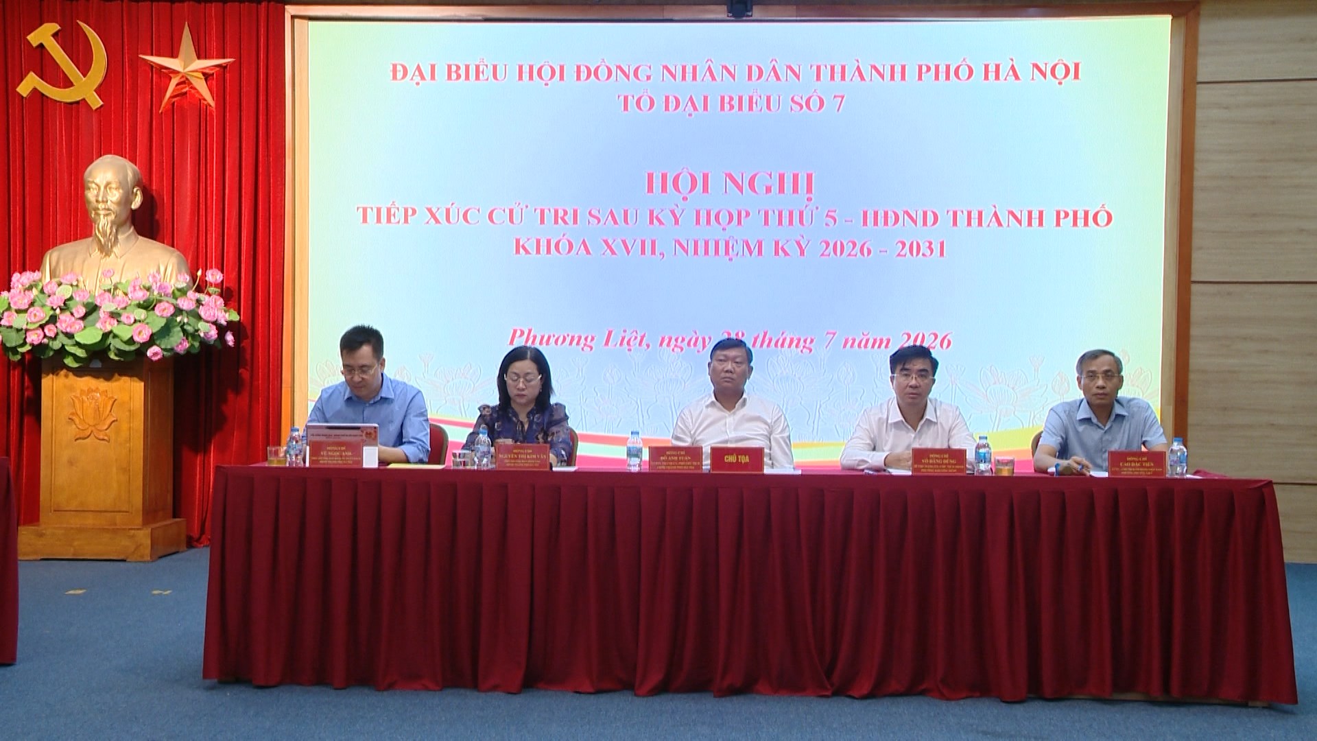Tổ đại biểu số 7 HĐND thành phố tiếp xúc cử tri sau Kỳ họp thứ 5