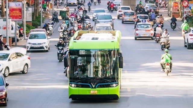 Hướng dẫn đi xe buýt miễn phí trong Vành đai 1
