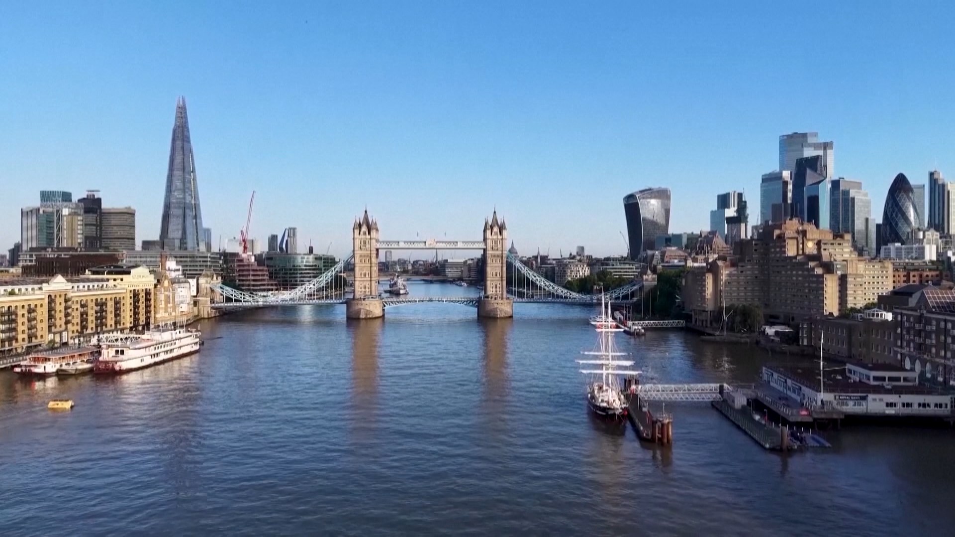 Sự phát triển hài hoà dọc bờ sông Thames