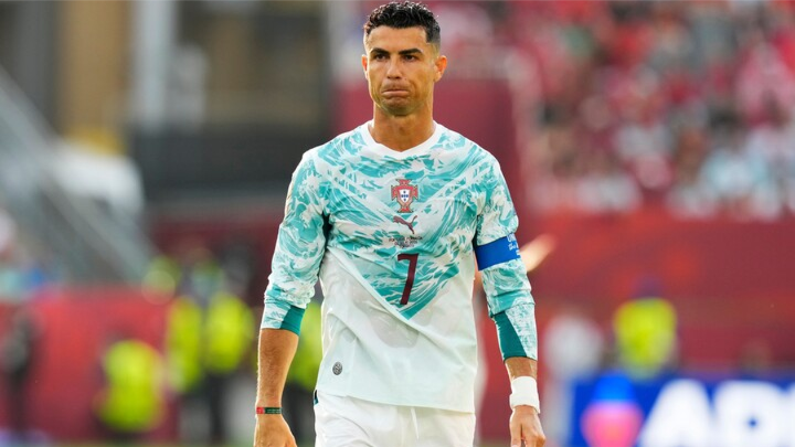 Ronaldo chia tay ĐT Bồ Đào Nha sau World Cup 2026
