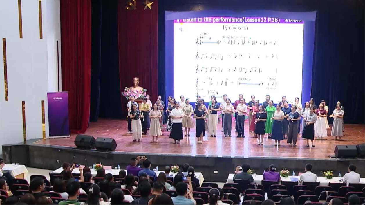 Hà Nội chuẩn hóa năng lực giáo viên âm nhạc 