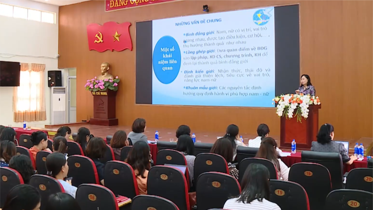 Hà Nội tập huấn bình đẳng giới cho 150 nữ cấp ủy