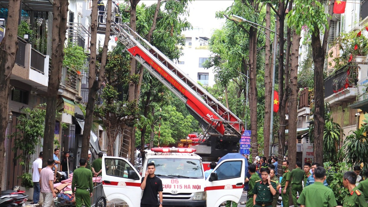 Công an Hà Nội điều tra vụ cháy khiến hai người tử vong