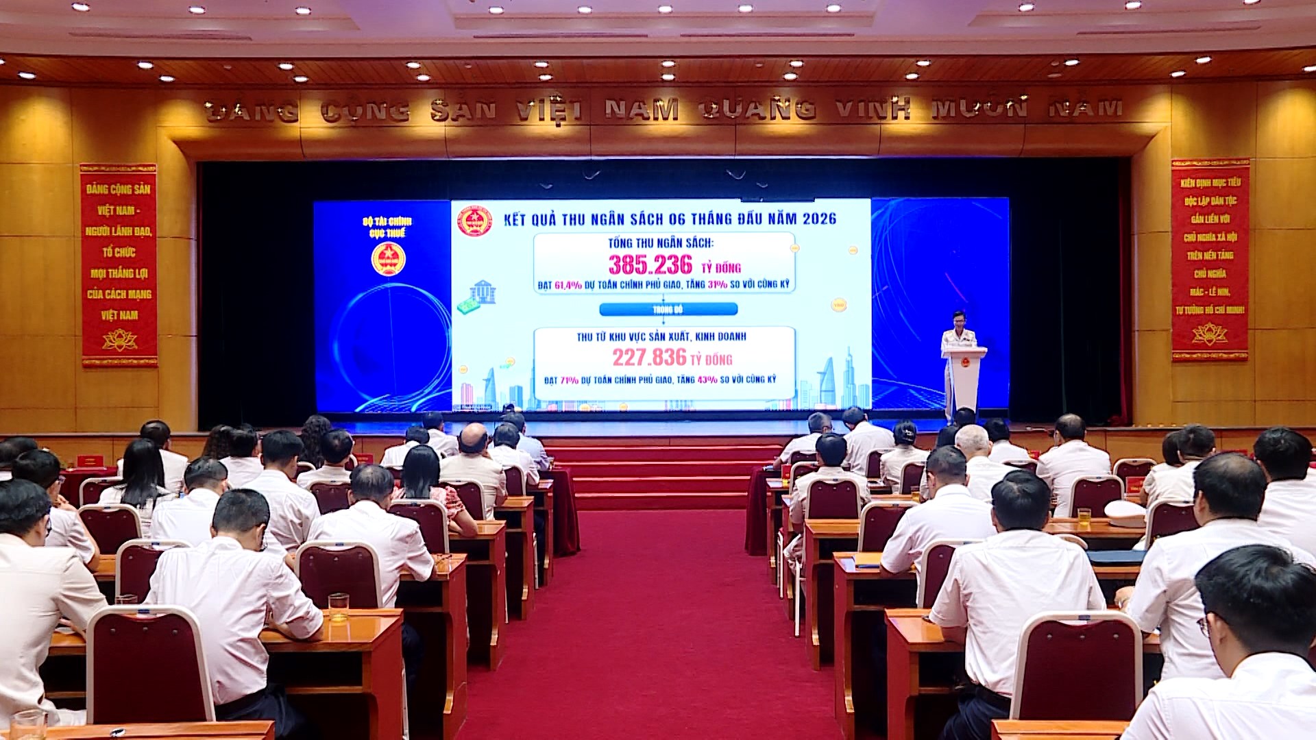 Ngành thuế thu ngân sách đạt 61,6% dự toán sau 6 tháng  
