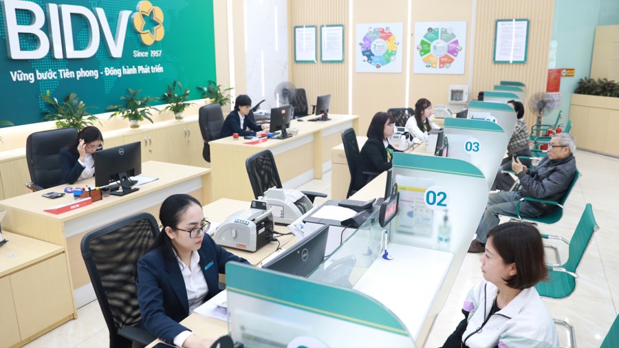 Lãi suất trái phiếu ngân hàng lên sát 10%/năm, bỏ xa tiết kiệm