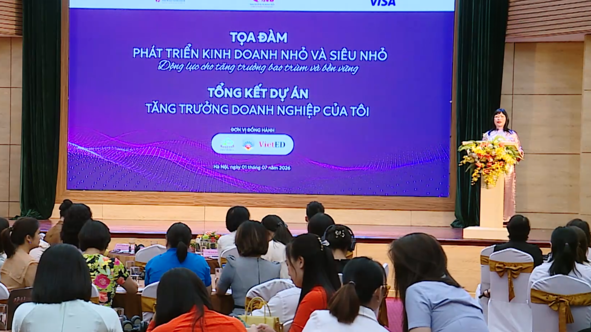 Hỗ trợ phụ nữ phát triển doanh nghiệp nhỏ và siêu nhỏ