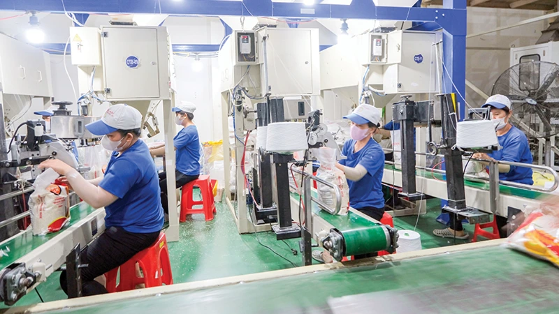 Giao chỉ tiêu tăng trưởng - Động lực cho mục tiêu hai con số