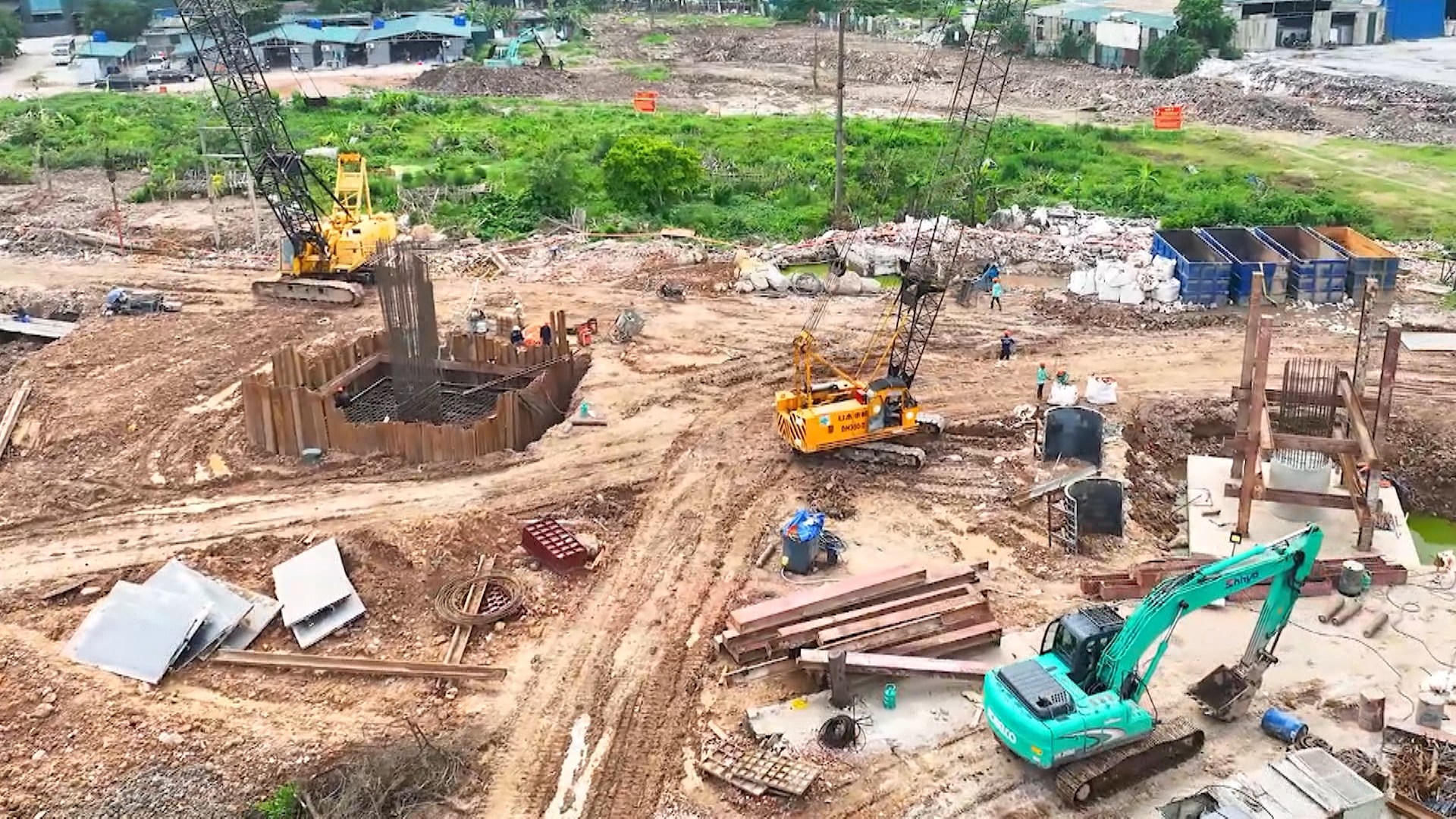 Tăng tốc thi công nút giao Phạm Tu - Đường 70