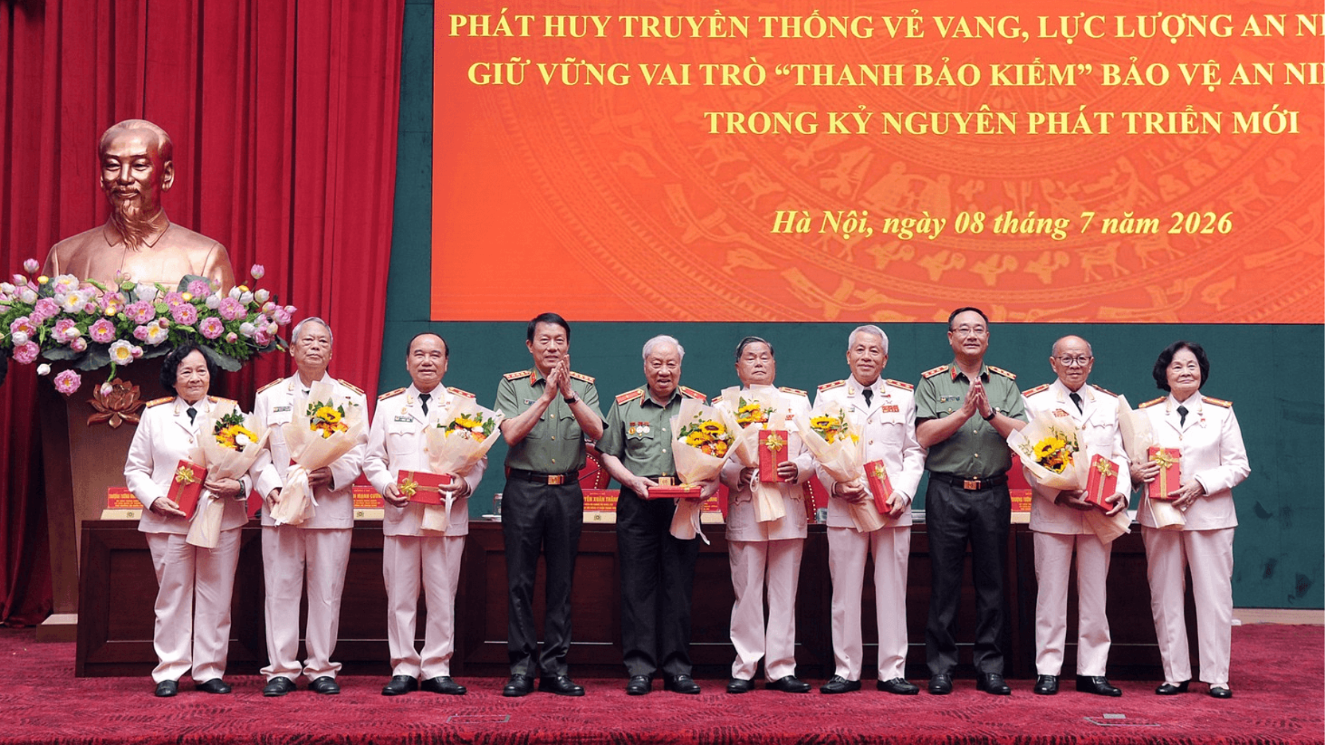 Giữ vững vai trò 