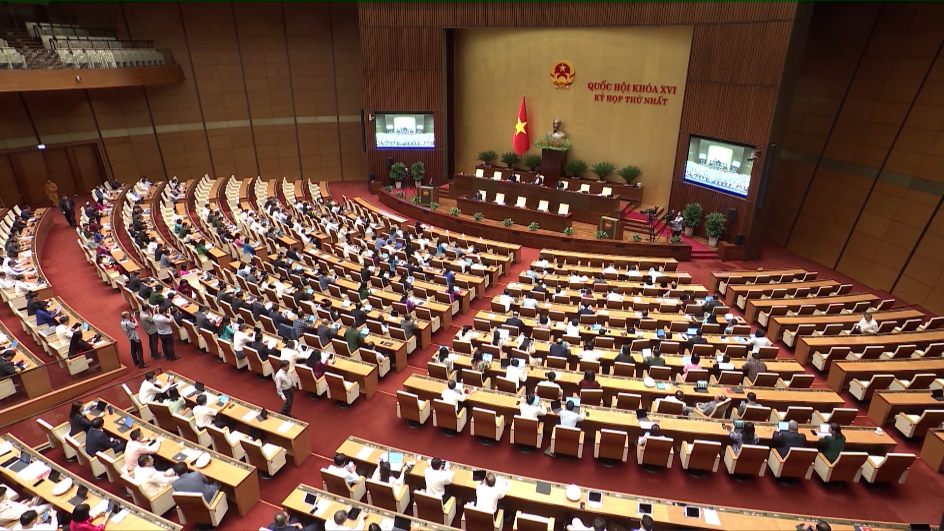 Khơi thông nguồn lực phát triển từ Luật Thủ đô sửa đổi