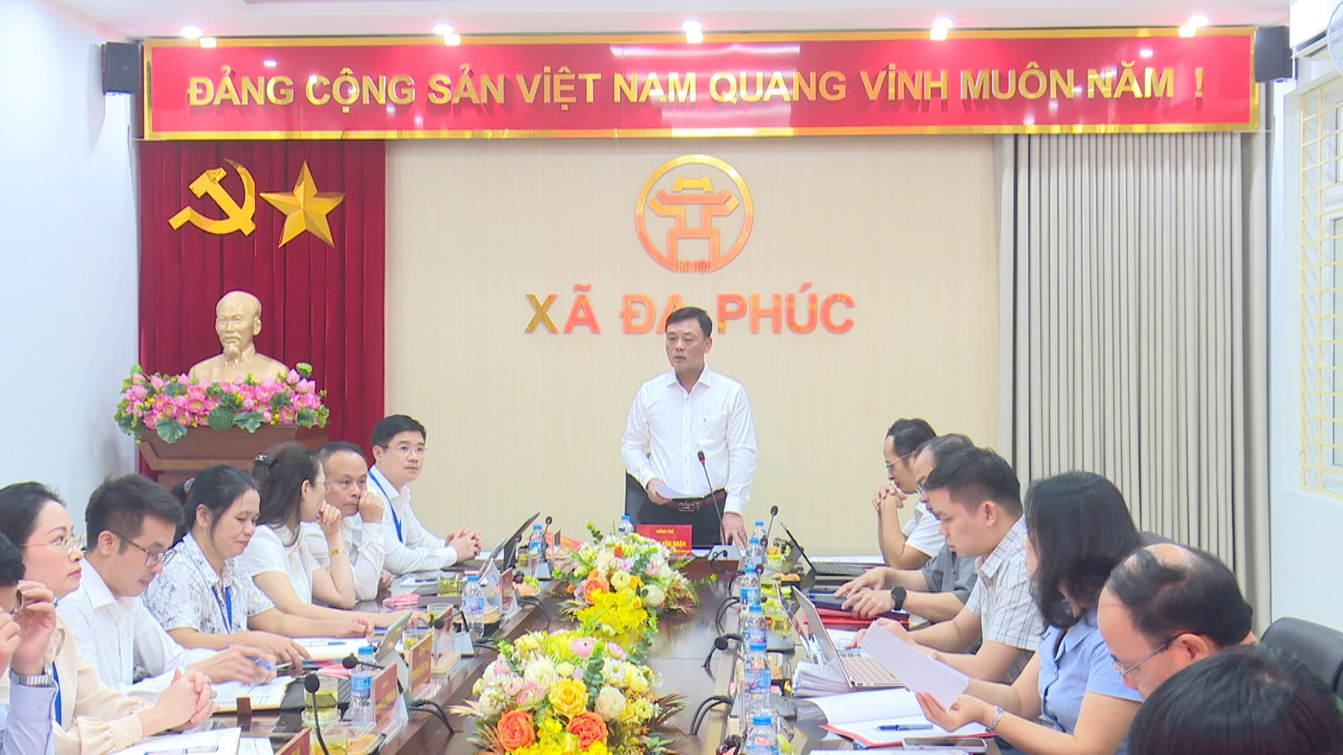 Xây dựng chính sách thu hút nhân lực chất lượng cao