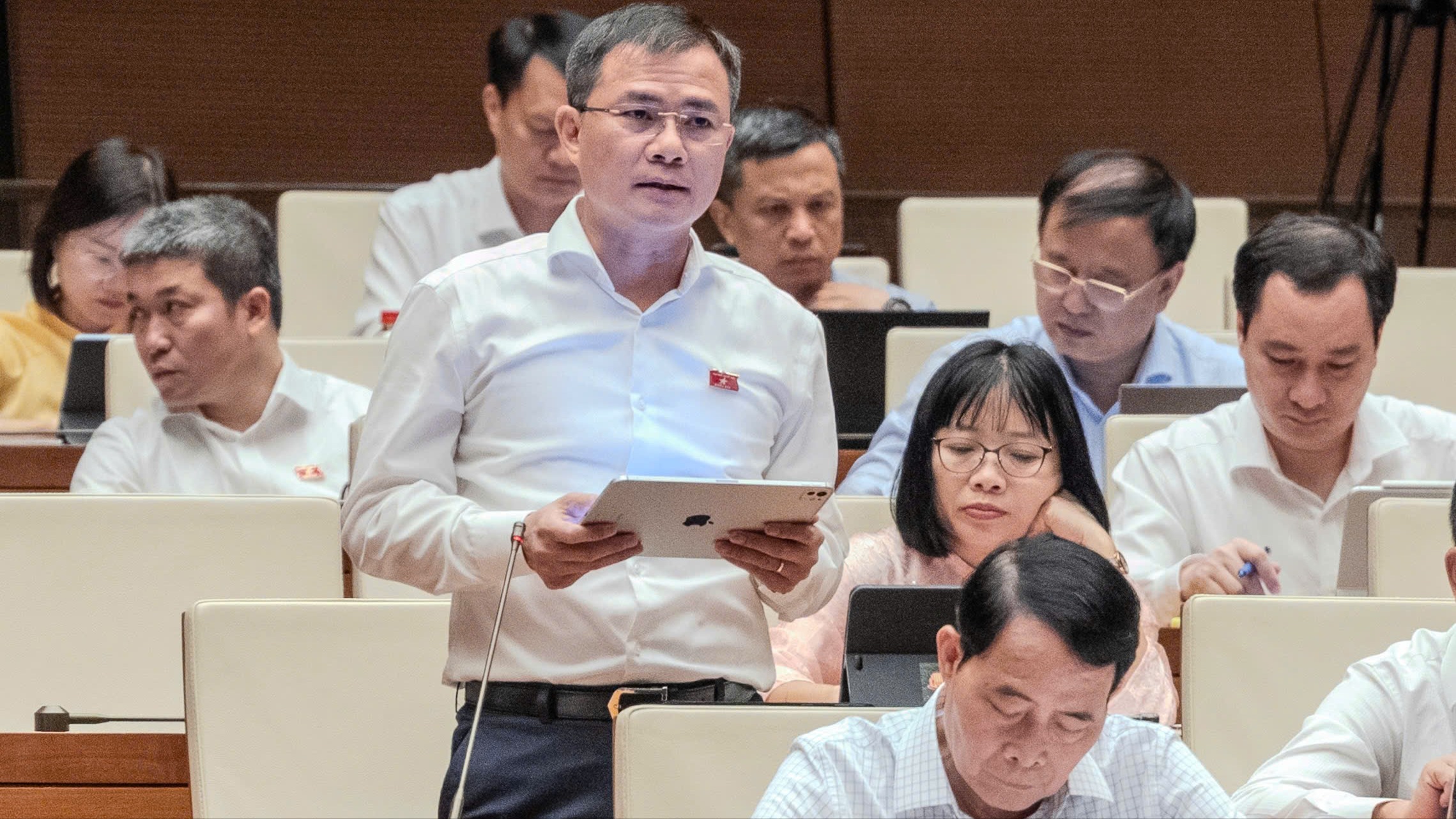 Tài nguyên tần số cần phân bổ đúng thời điểm
