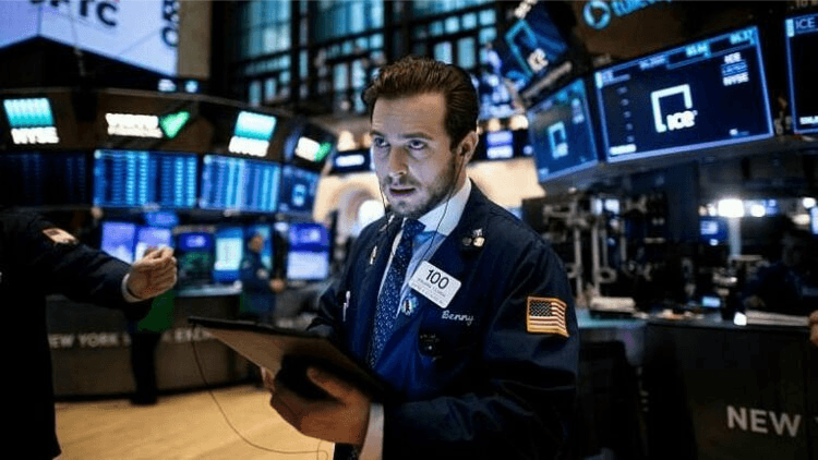S&P 500 lập kỷ lục mới nhờ tín hiệu lạm phát hạ nhiệt