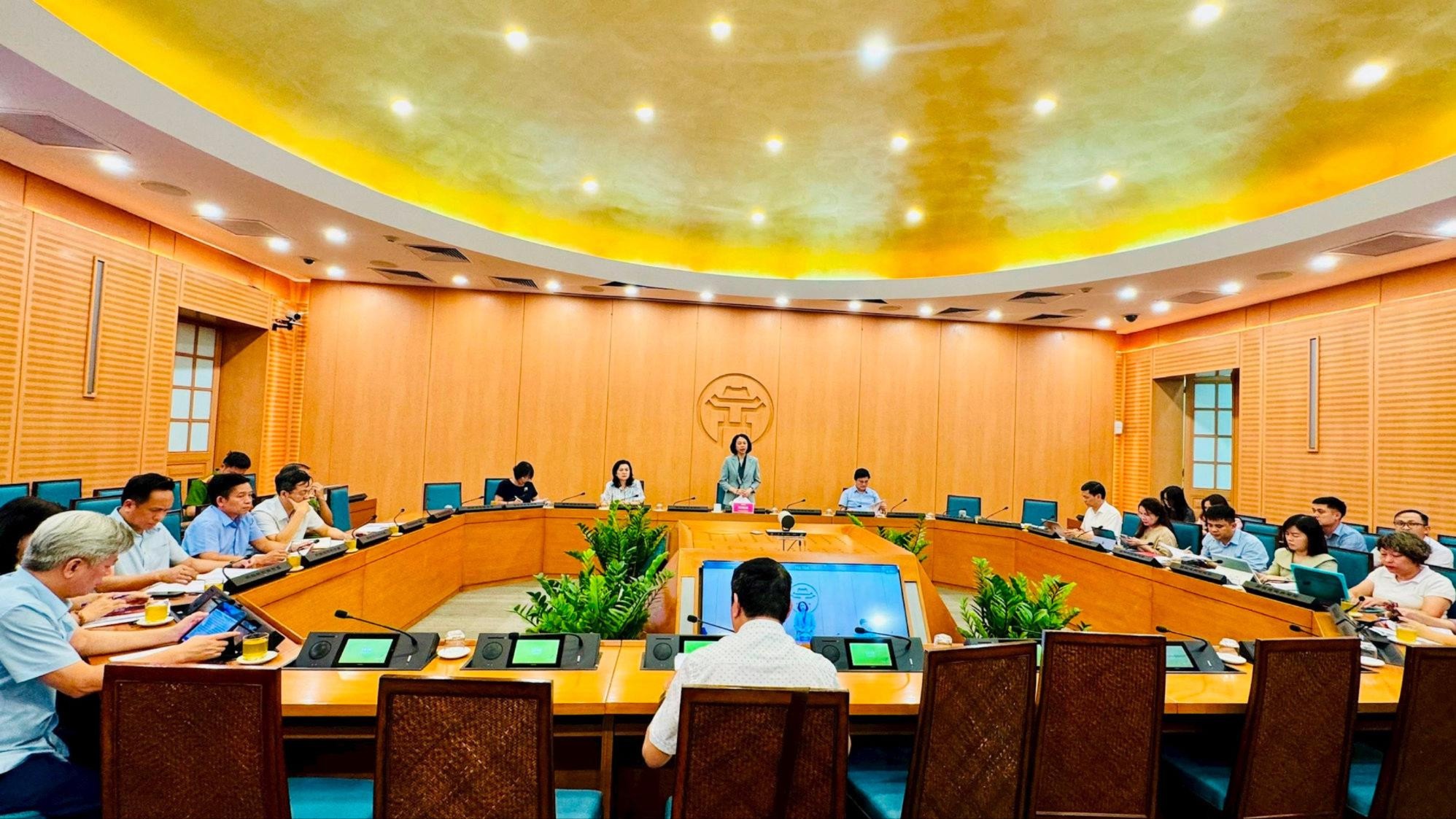 Hà Nội đẩy nhanh khám sức khỏe toàn dân, phòng chống dịch