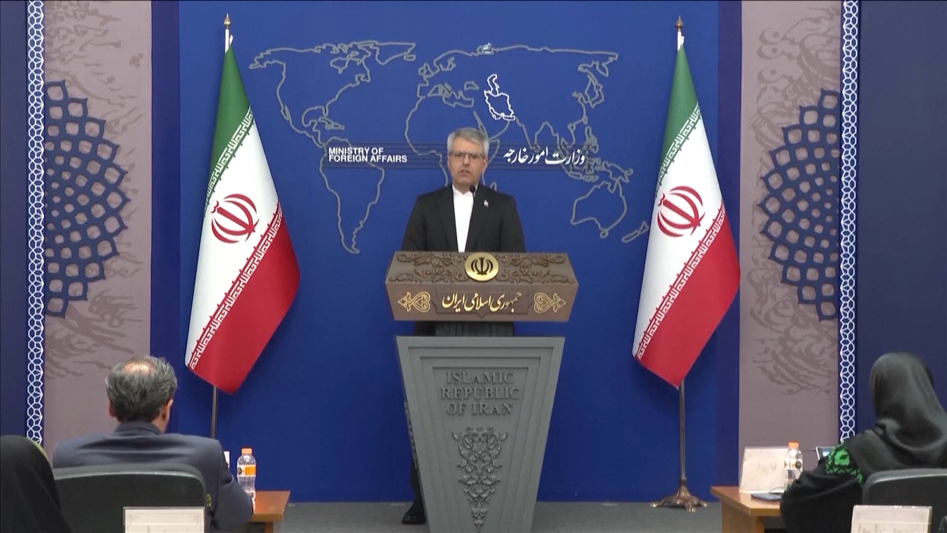 Iran, Qatar tìm cách hạ nhiệt căng thẳng qua kênh ngoại giao