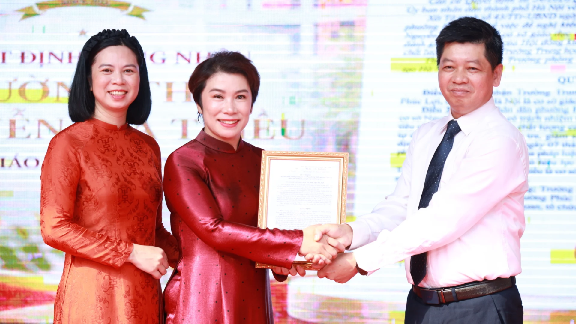 Trường THCS Nguyễn Gia Thiều được công nhận chất lượng cao