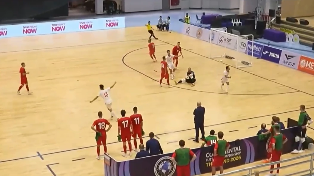 Đội tuyển futsal Việt Nam chia điểm cùng Nga