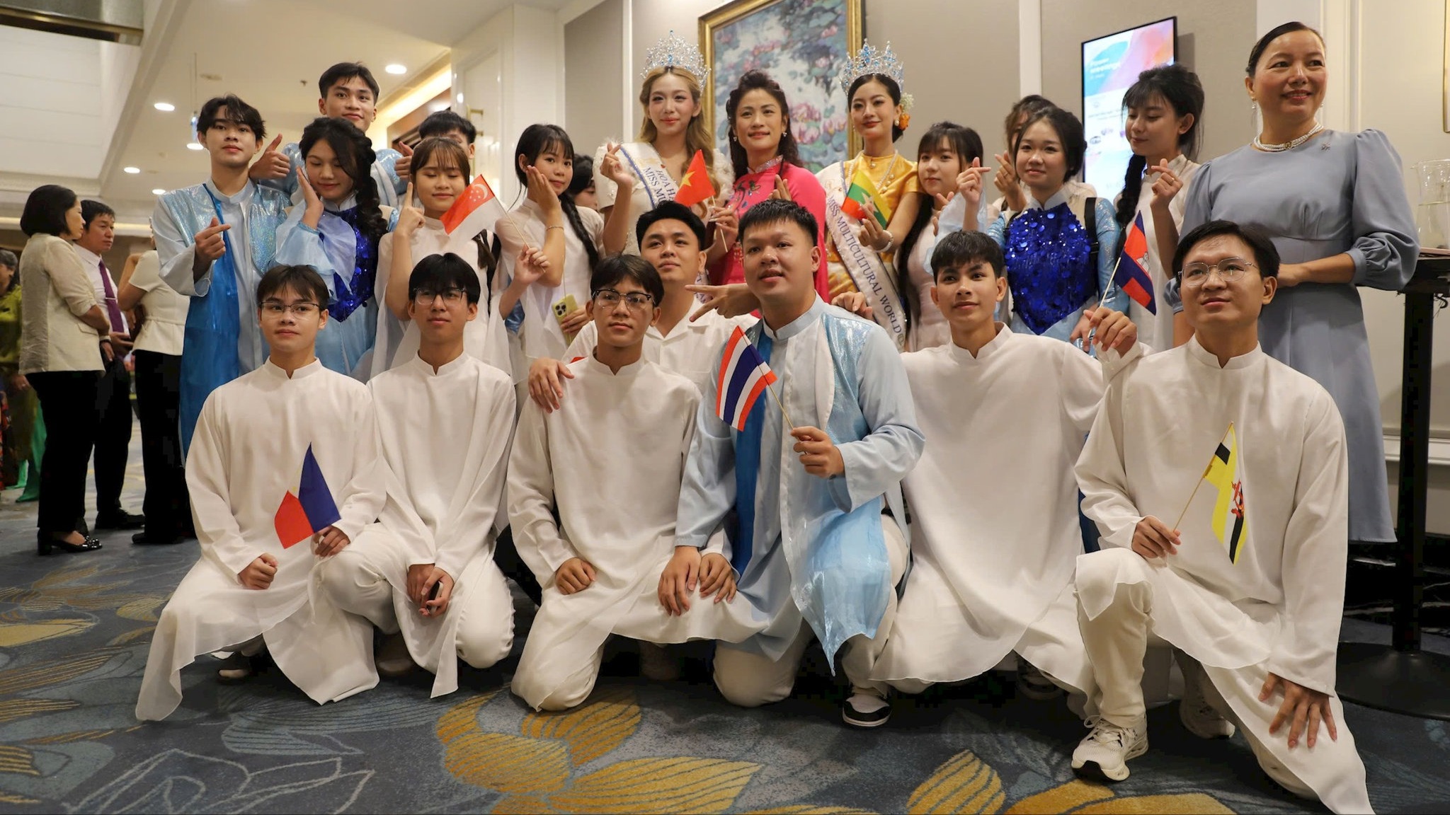 Sắc màu văn hóa ASEAN hội tụ tại Hà Nội 