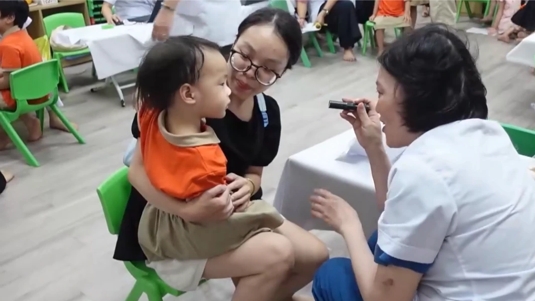 Phường Ba Đình khám sức khỏe miễn phí cho trẻ dưới 6 tuổi