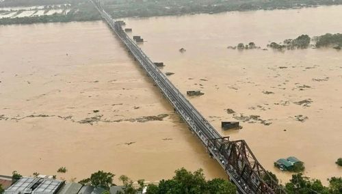 Thông tin mới nhất về diễn biến lũ trên các sông tại Hà Nội