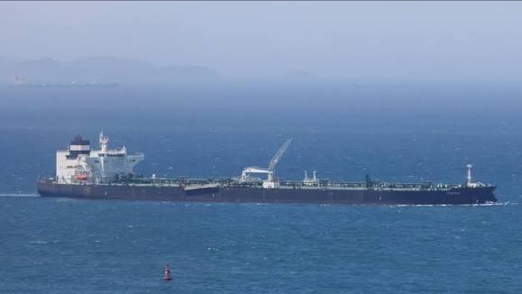 Iran cảnh báo tịch thu tàu vi phạm qua eo biển Hormuz