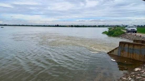 Hà Nội nâng mức báo động lũ trên sông Bùi