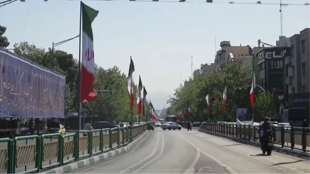 Iran tăng gấp đôi sản lượng vũ khí trong 12 tháng