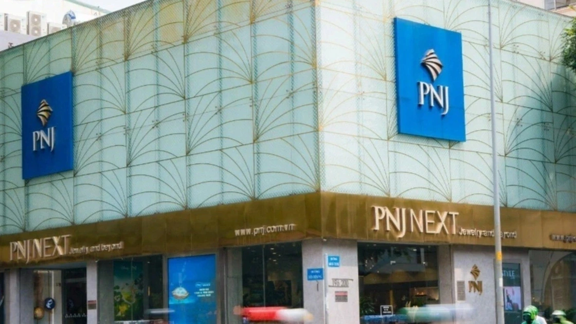 Cổ phiếu PNJ tăng 40% khi niềm tin nhà đầu tư quay trở lại