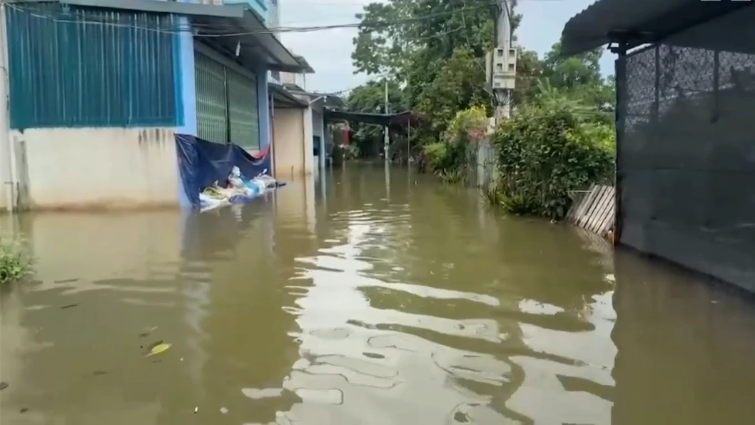Nghịch lý ngập úng ở đường Ngô Quyền