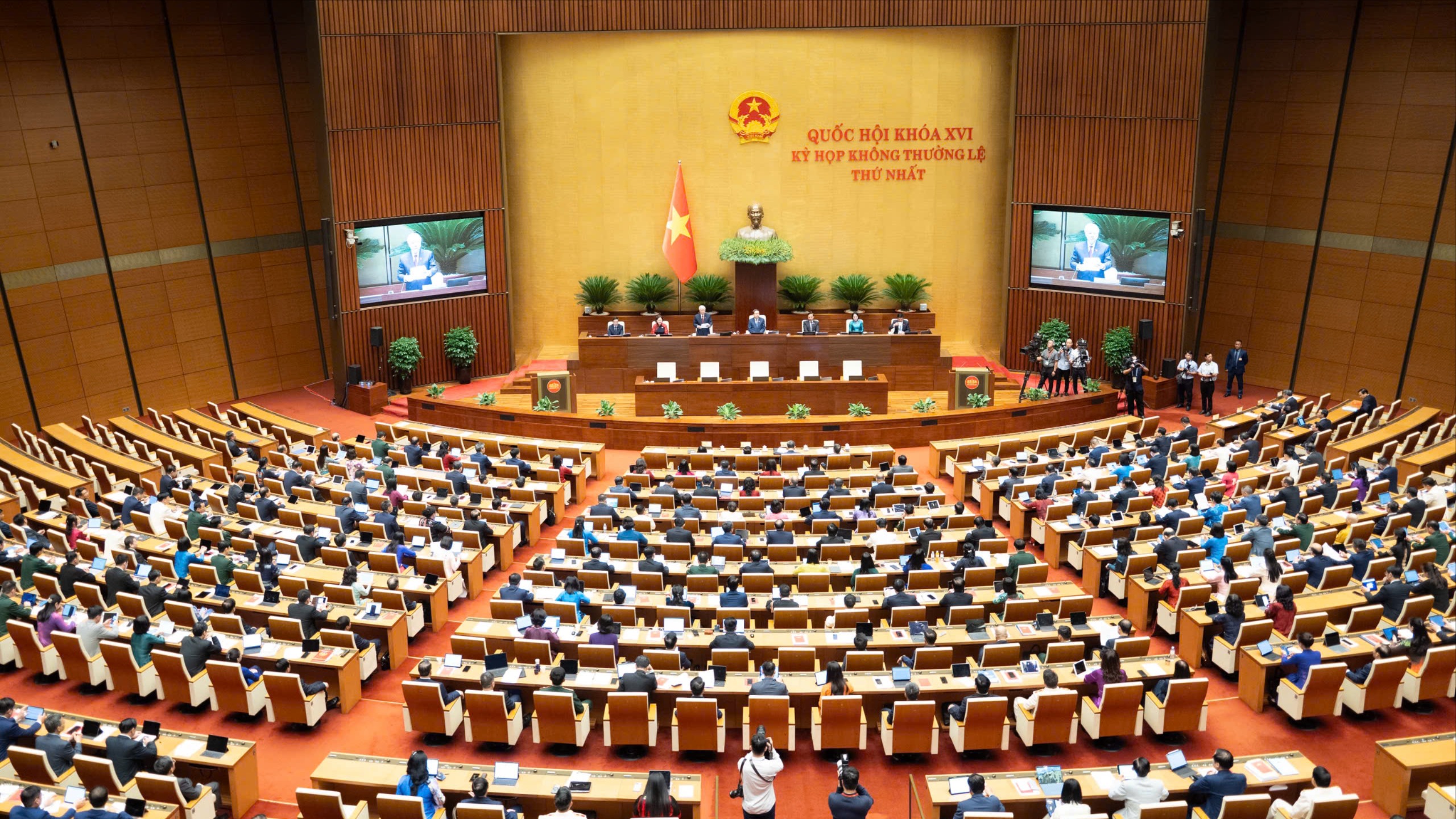 Quốc hội hành động, kiến tạo cho phát triển