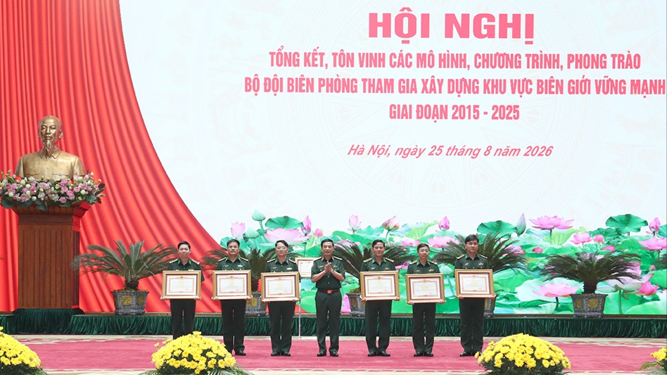 Bộ đội Biên phòng tiếp tục là lực lượng nòng cốt bảo vệ chủ quyền, an ninh biên giới quốc gia