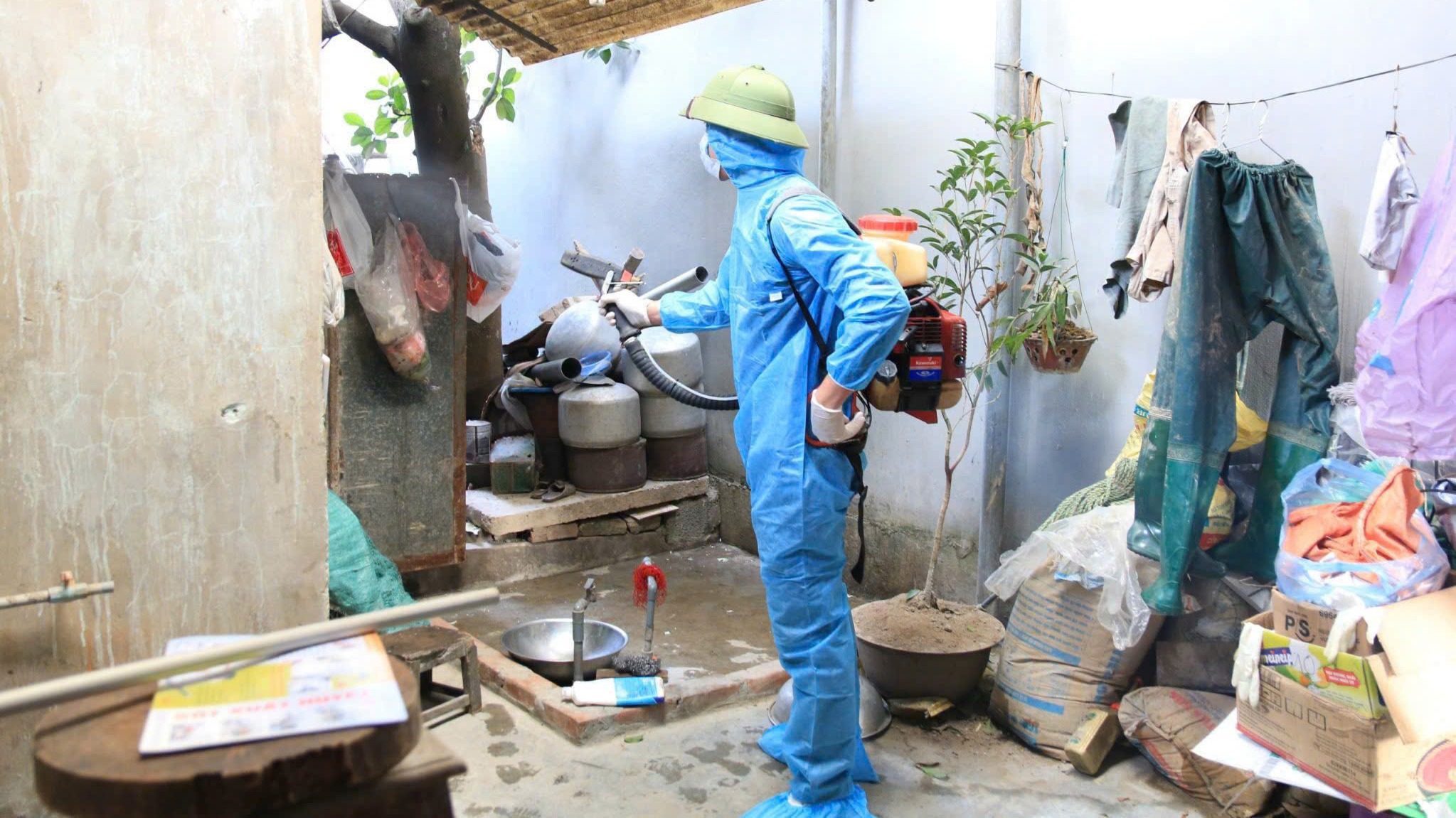 Sốt xuất huyết vào cao điểm, Hà Nội chủ động ứng phó trước thềm năm học mới