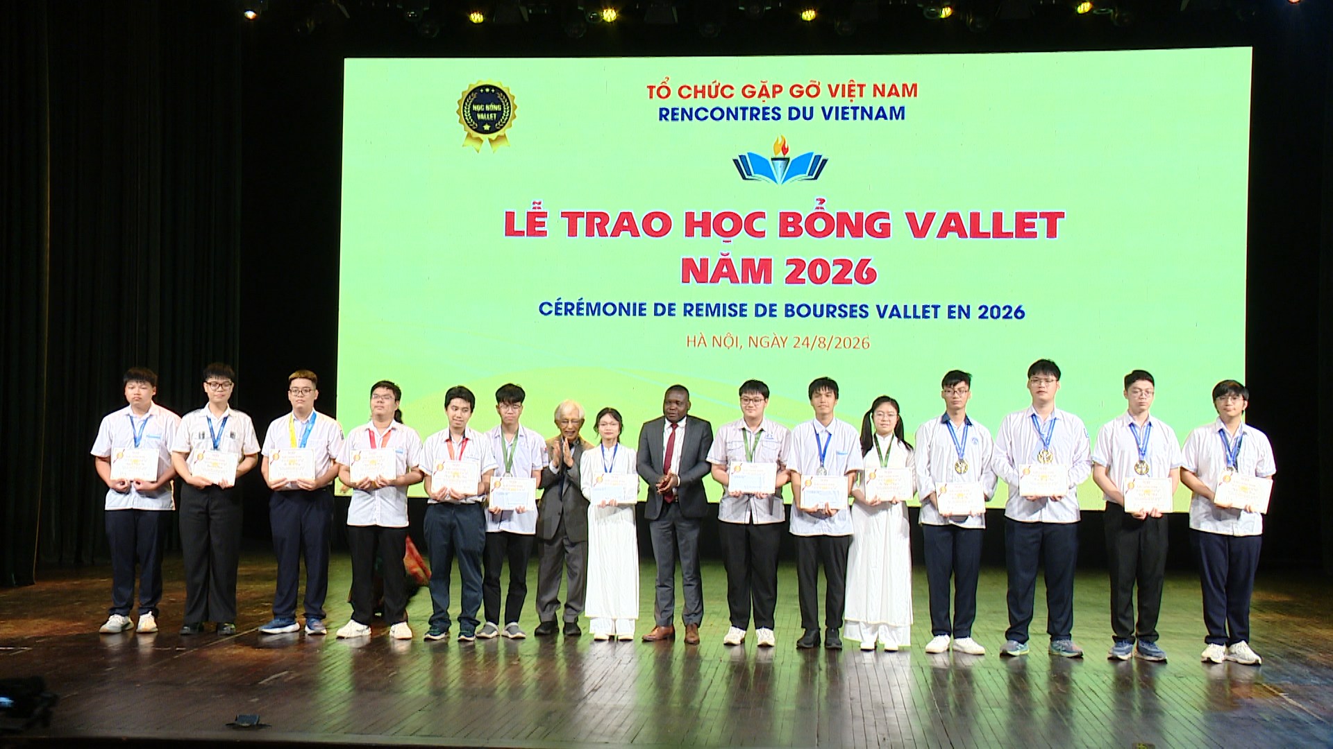 Học bổng Vallet tiếp sức học sinh, sinh viên bước vào năm học mới