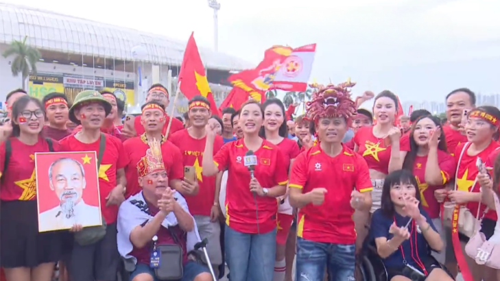 Không khí tại SVĐ Mỹ Đình trước trận chung kết ASEAN Cup Việt Nam – Thái Lan