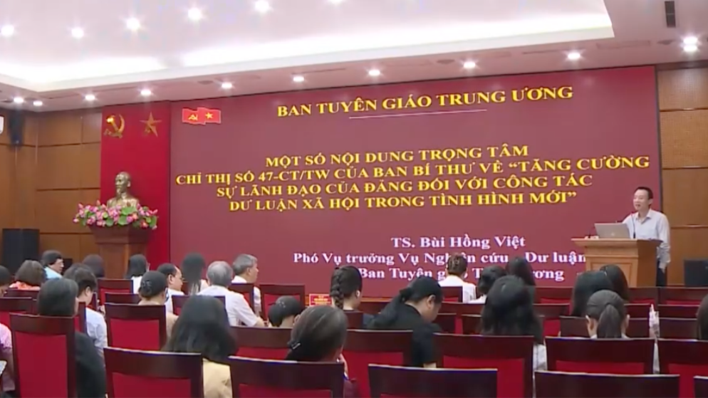 Cập nhật thông tin thời sự tới hệ thống Mặt trận thành phố