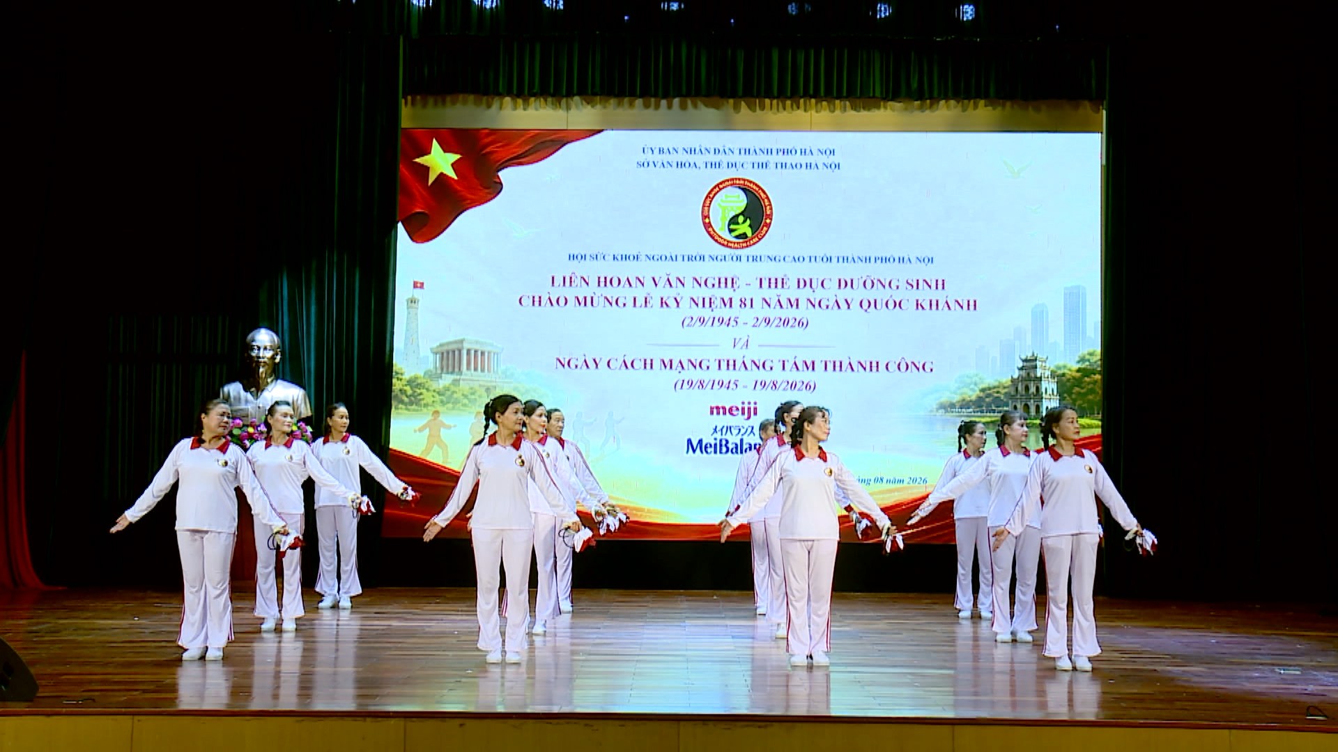 Sân chơi rèn sức khỏe cho người cao tuổi