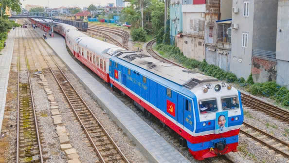Chính thức mở bán vé tàu Tết Nguyên đán từ ngày 30/8