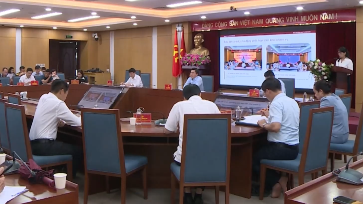 Lắng nghe ý kiến cơ sở xây dựng củng cố tổ chức Đảng