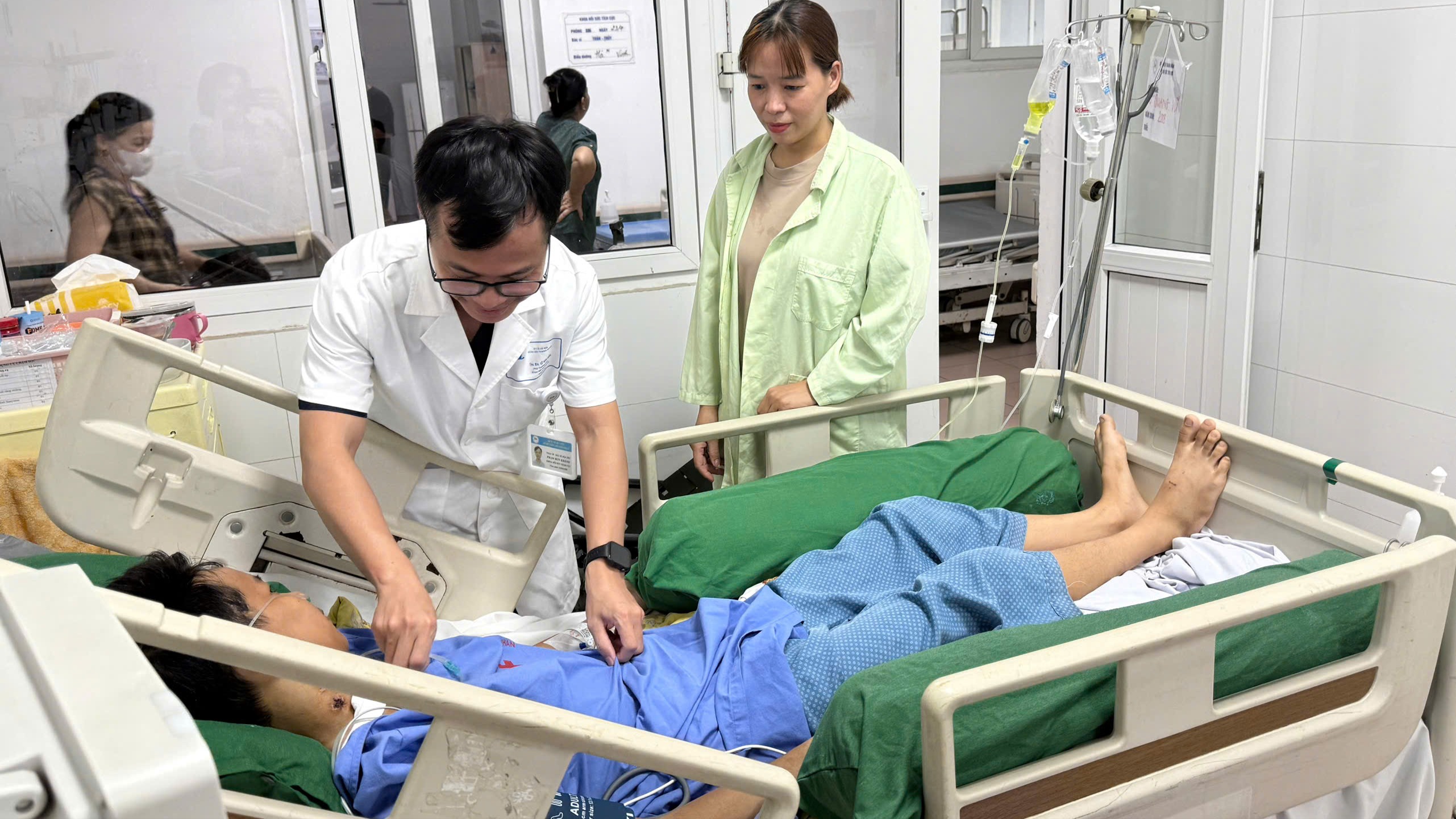 Nam sinh 17 tuổi ngừng tim sau triệu chứng giống cảm cúm