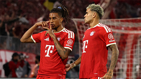 Bayern Munich thắng tưng bừng trong ngày khai màn Bundesliga