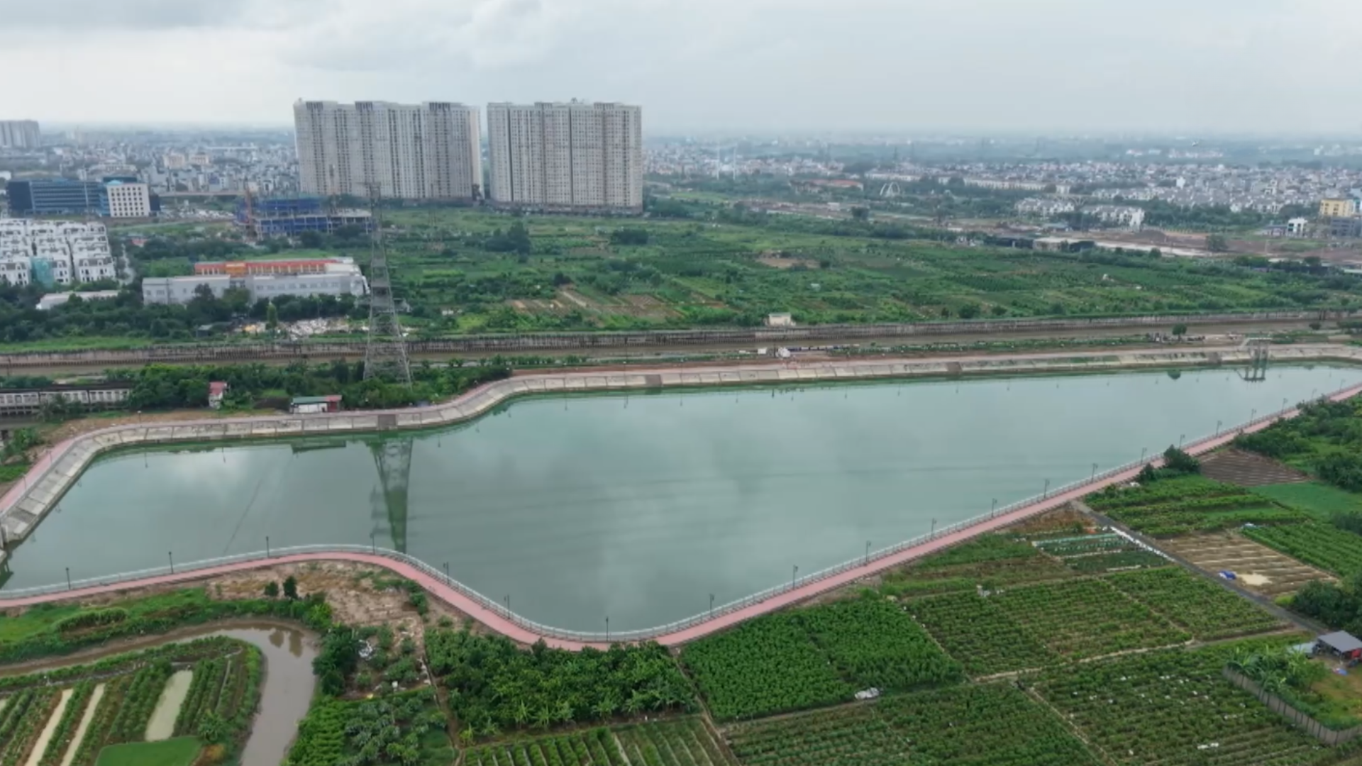 Hồ điều hòa Yên Nghĩa : Từ chống ngập đến không gian xanh
