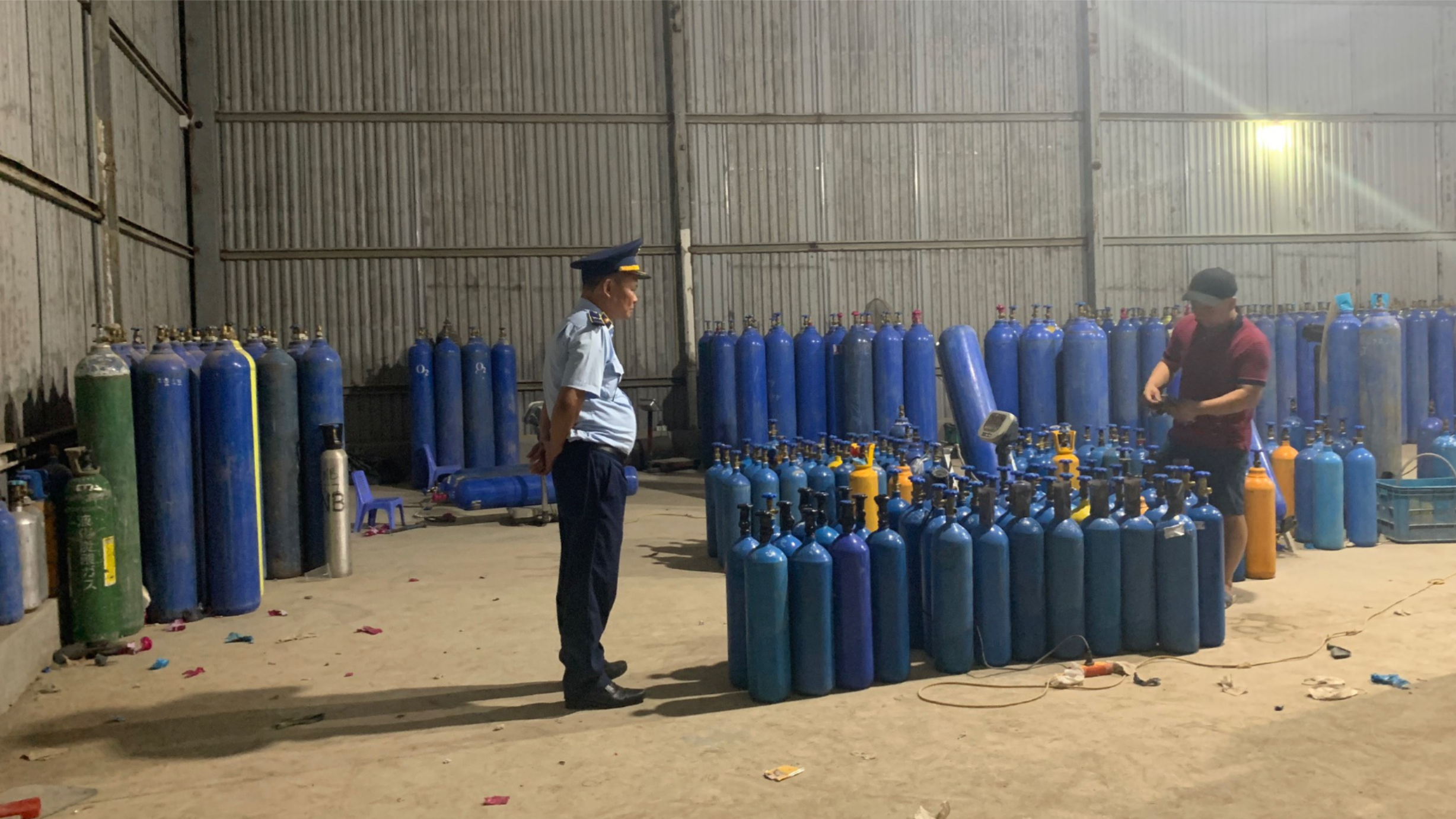 Đề xuất cấm kinh doanh khí N2O (bóng cười) ngoài mục đích y tế
