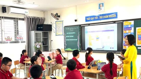 Hướng tới năm học đổi mới: Bồi dưỡng đội ngũ là then chốt