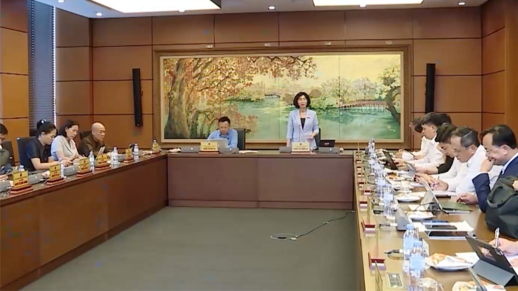 Hoàn thiện Luật Hải quan, giảm thủ tục cho doanh nghiệp xuất nhập khẩu