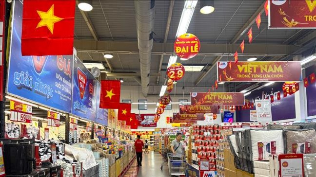 Siêu thị tăng hàng, tung ưu đãi kích cầu mua sắm dịp 2/9