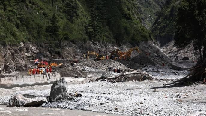 Nepal mở cửa tiếp nhận cứu trợ quốc tế sau lũ quét