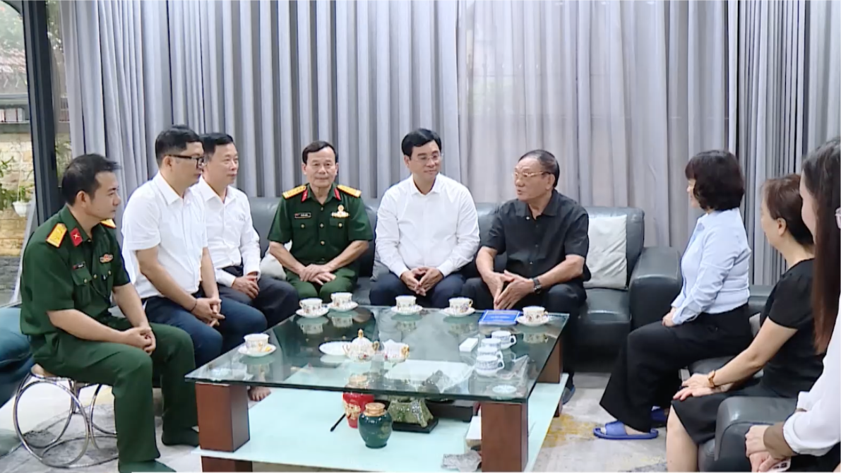 Hà Nội tặng quà dịp Quốc khánh, mức cao nhất 27 triệu đồng