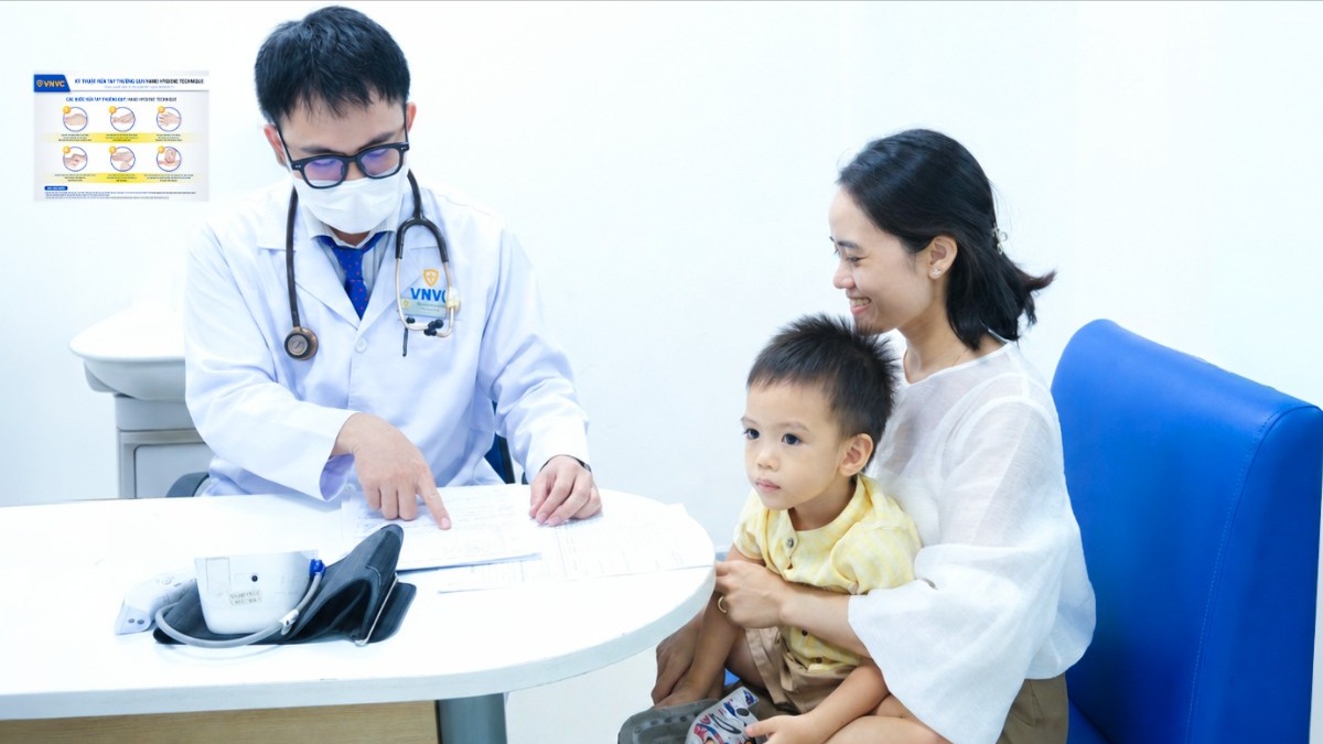 Rà soát, tư vấn tiêm chủng miễn phí trước năm học mới