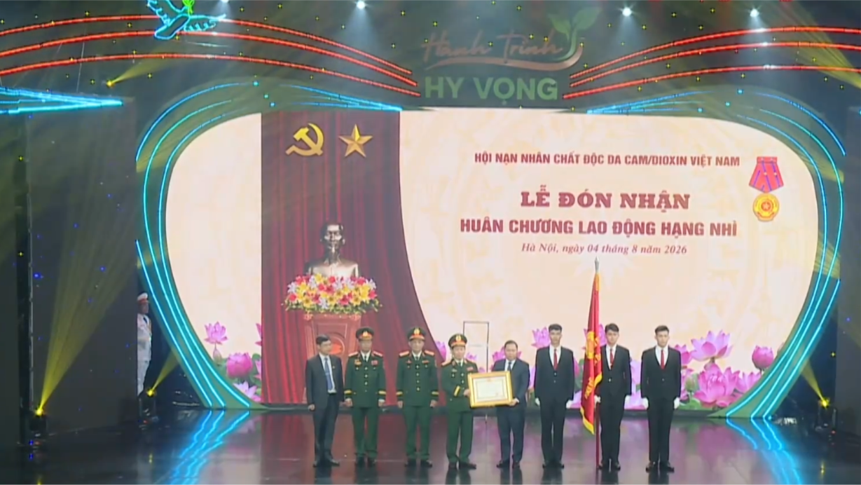 Tập trung nguồn lực, chăm lo cho nạn nhân chất độc da cam