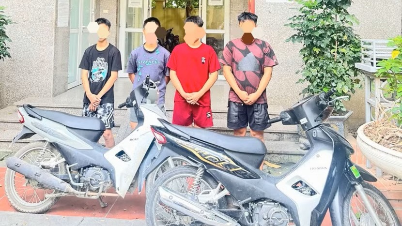 Bắt giữ bốn thiếu niên chuyên trộm cắp xe máy